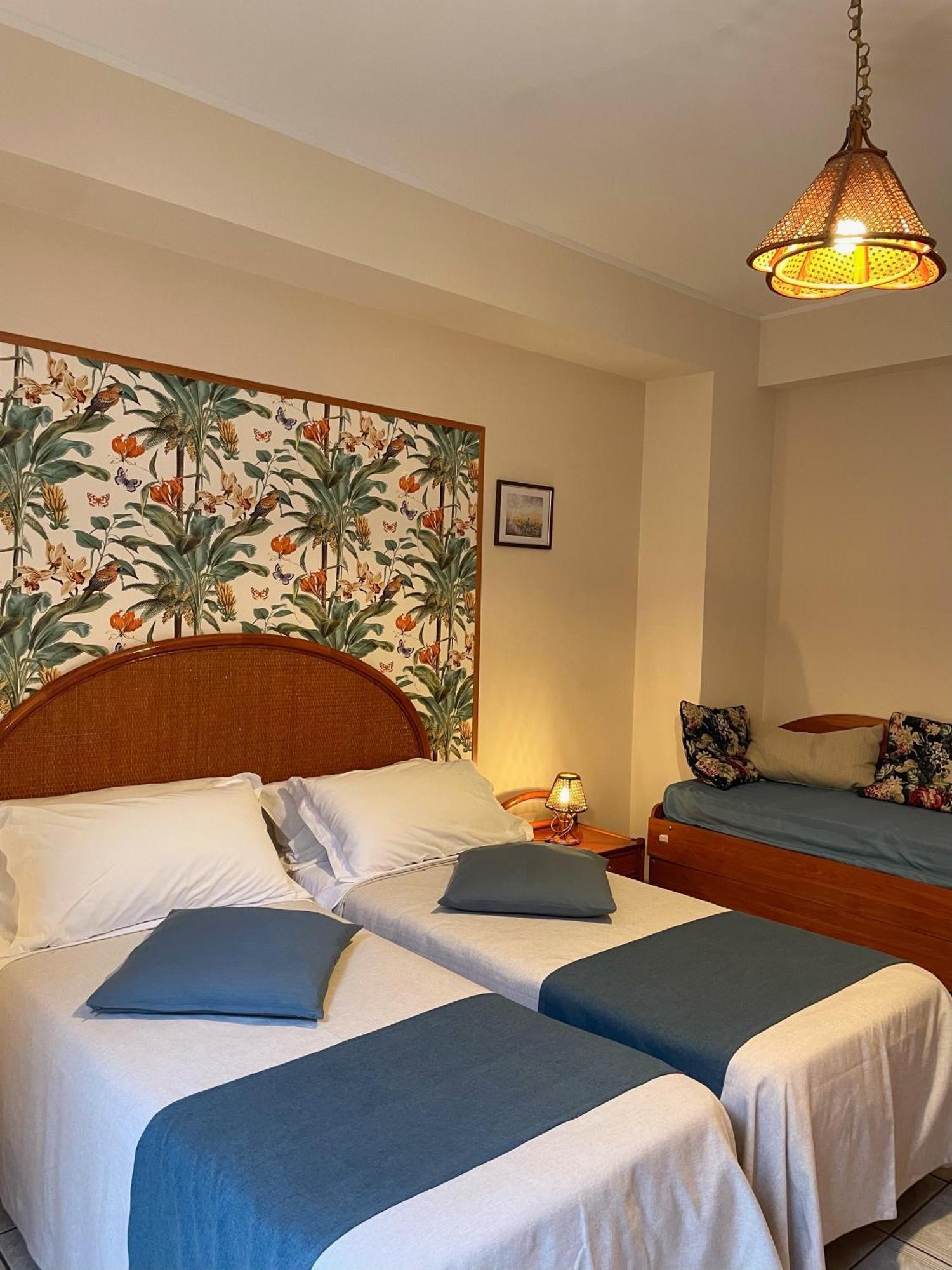 Casa Famiani Bed & Breakfast Letoianni Exterior foto